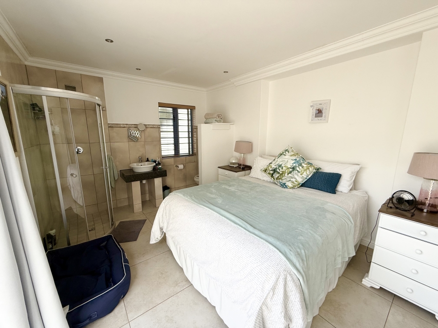 3 Bedroom Property for Sale in Blue Lagoon Western Cape